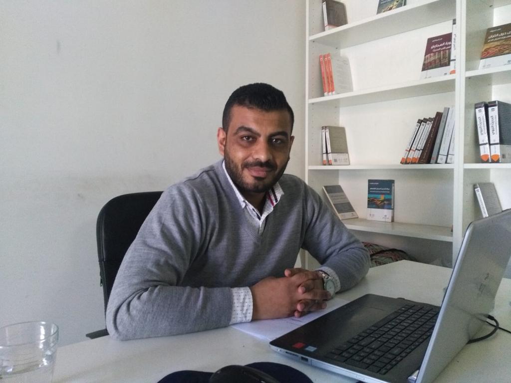 الشاعر الأردني مروان البطوش