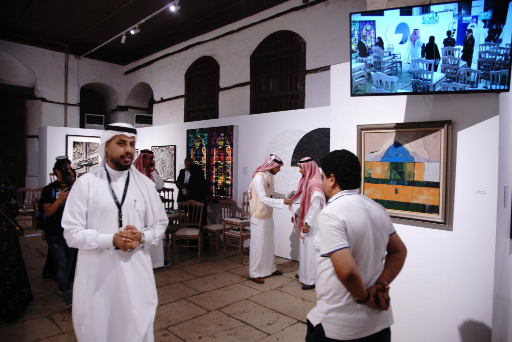 مزاد للوحات الفنية في السعودية