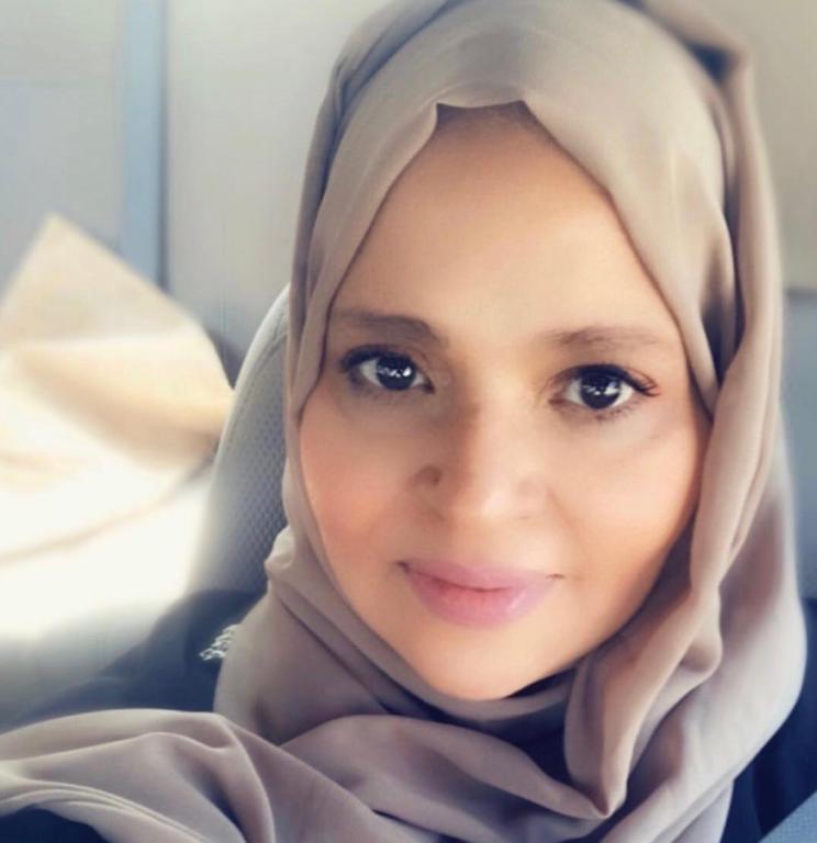 الأديبة نوال السروجي