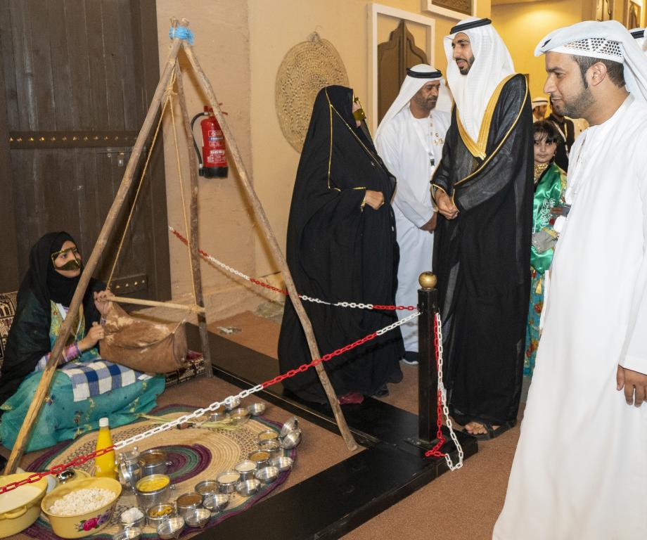 الأمير خالد الفيصل في مهرجان سوق عكاظ