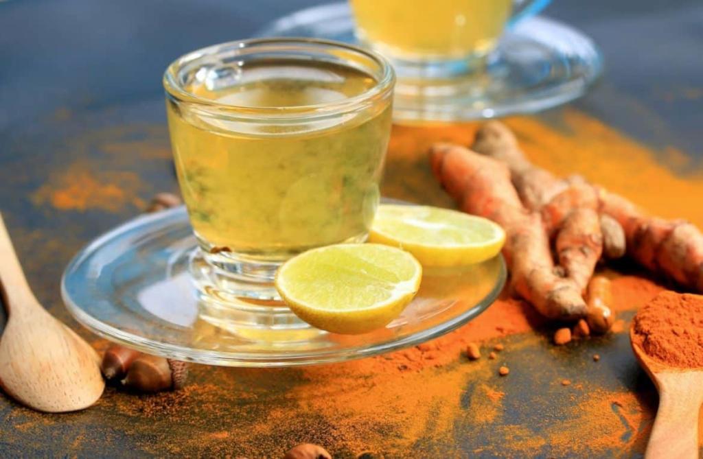 خلطة الكركم وعصير الليمون