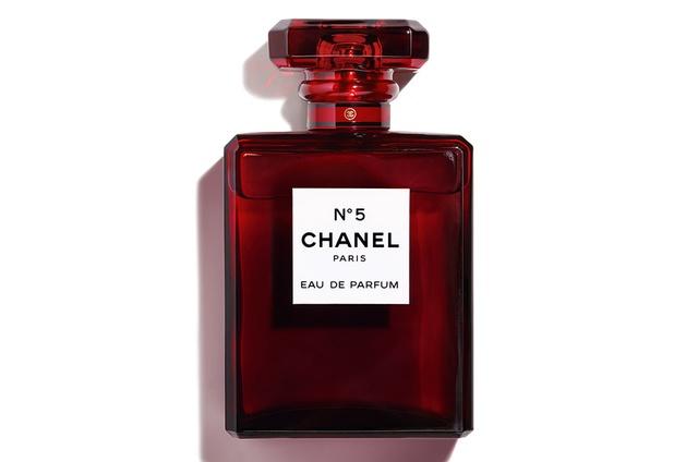 Chanel No 5 eau de parfum