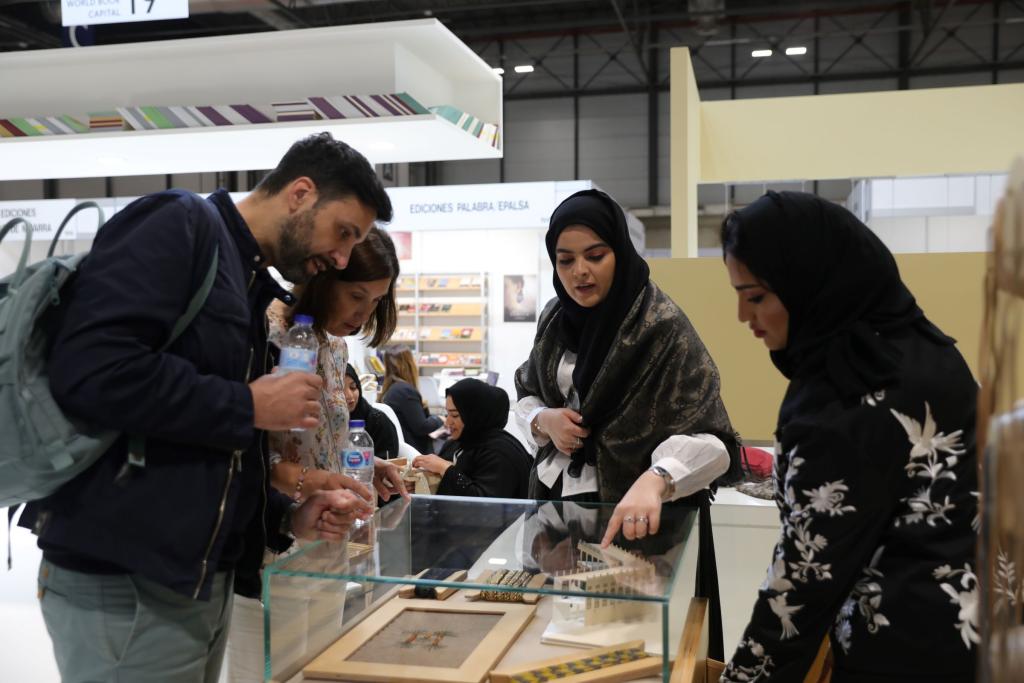 الحرف الإماراتية في معرض ليبر الدولي للكتاب