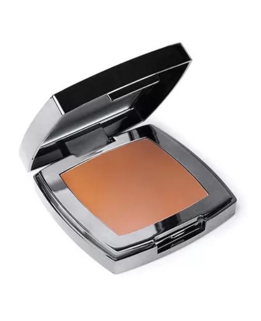 AJ Crimson Dual Skin Foundation