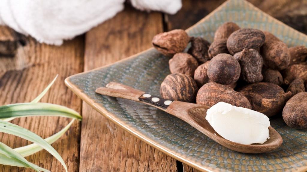 خلطة زبدة الشيا والزيوت الاساسية
