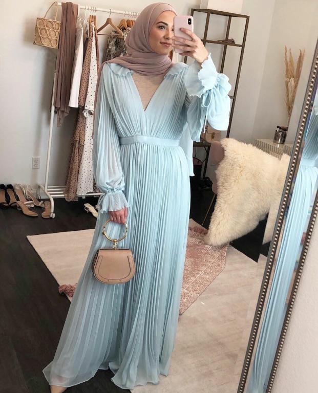 فساتين سهرة بليسيه