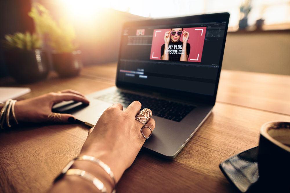 صناعة فيديو يحقق انتشاراً على مواقع التواصل الاجتماعي