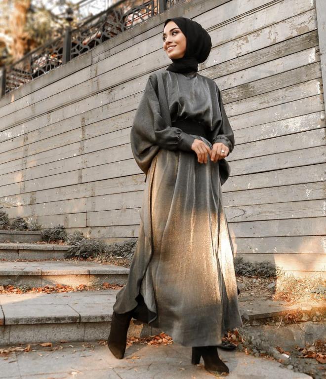 فساتين سهرة بأكمام منفوخة