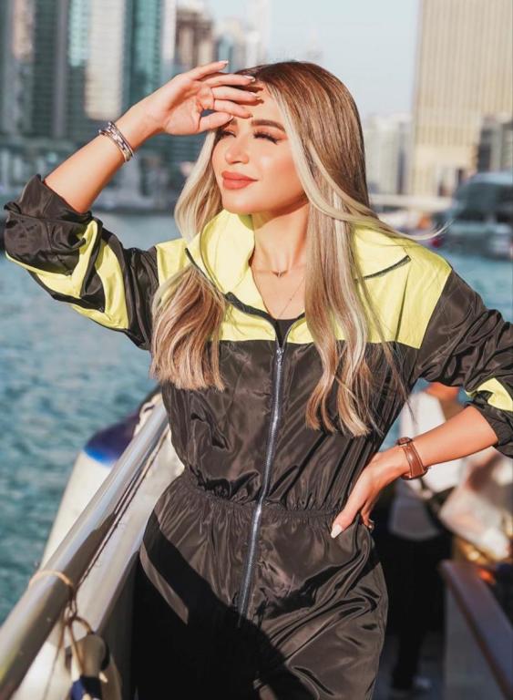 إطلالات شتوية من وحي نهى نبيل