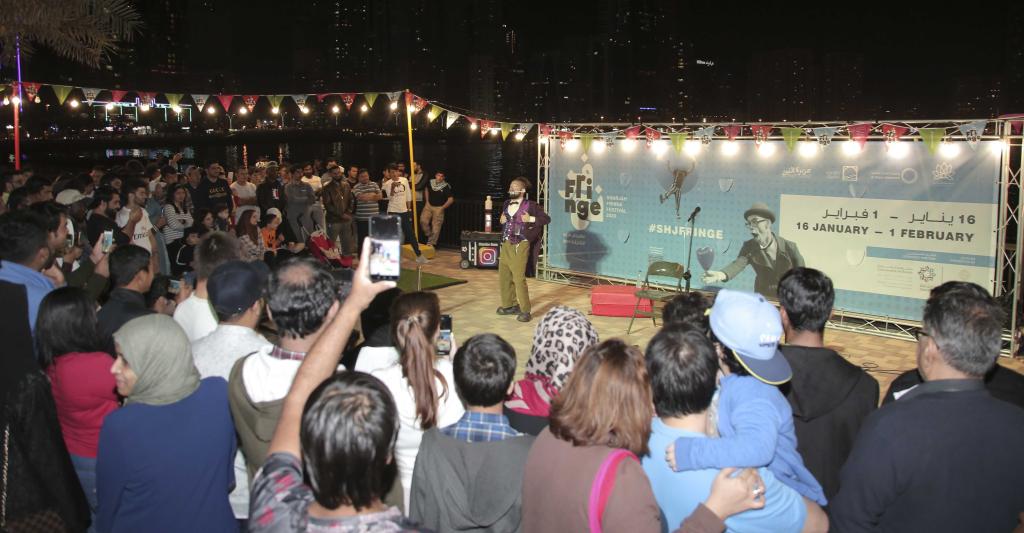 4. Fringe - Street Shows.jpg