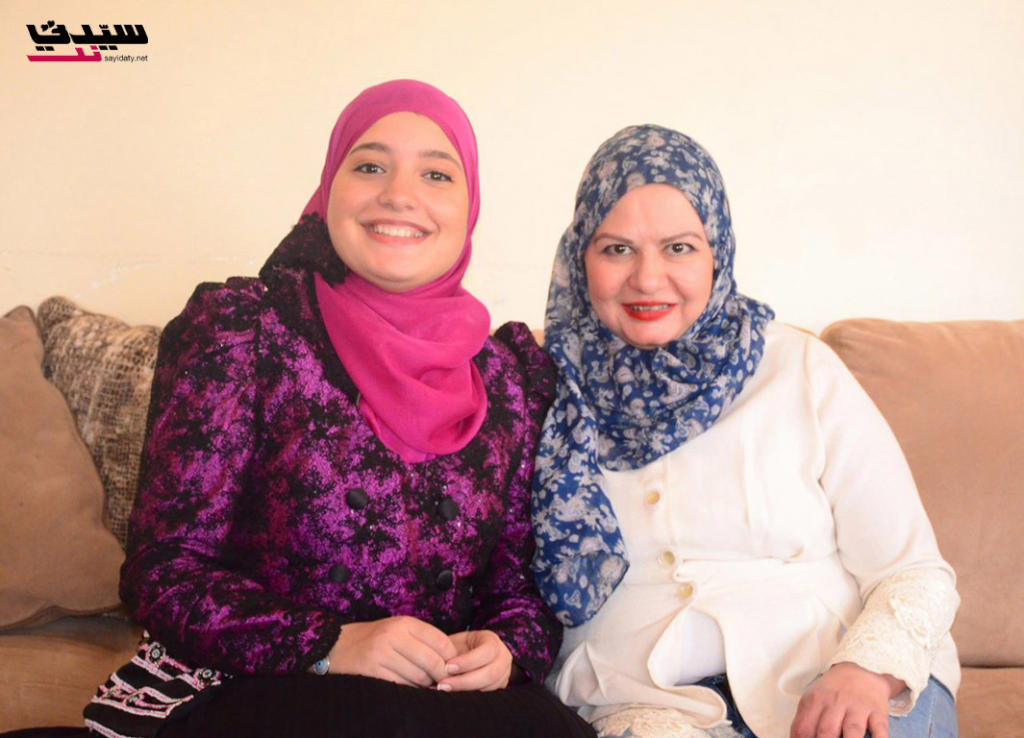 ابنة مديحة كامل مع ابنتها