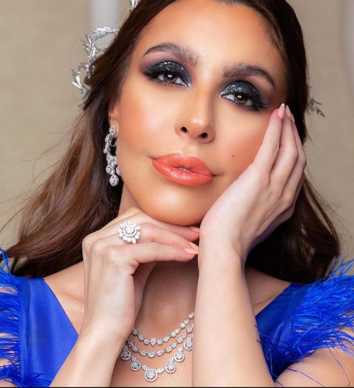 الأطقم الفضية من ليلى إسكند