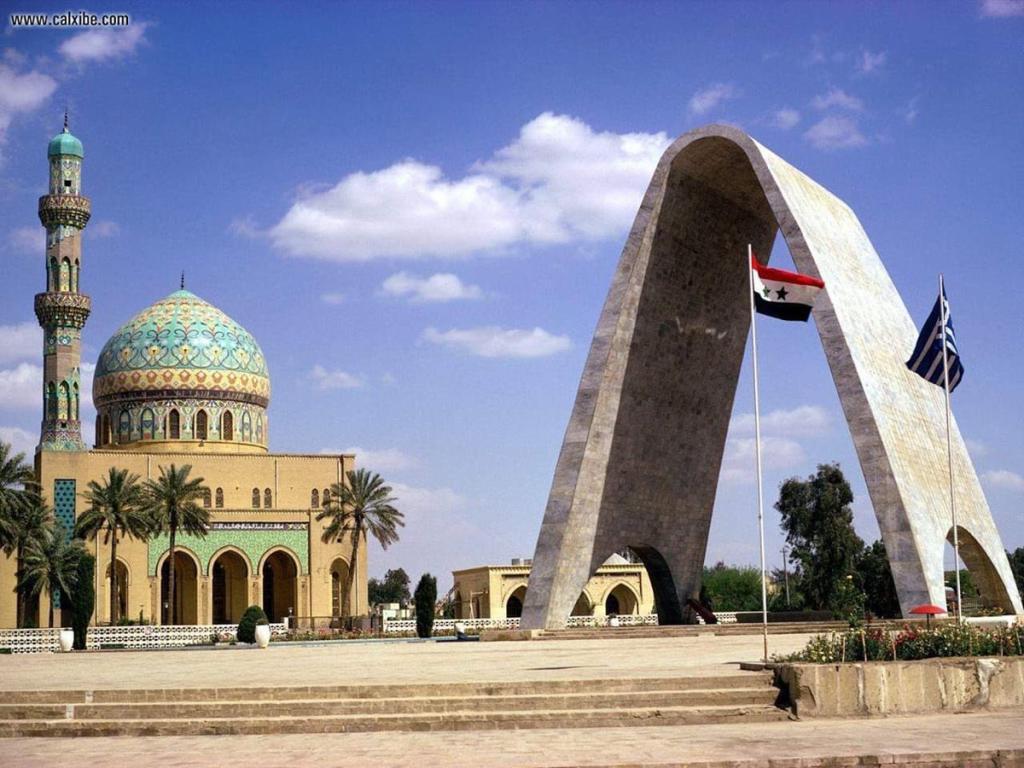 وفاة المهندس العراقي رفعت الجادرجي
