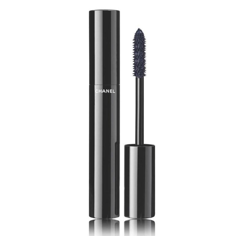 Le Volume De Chanel In Blue Night