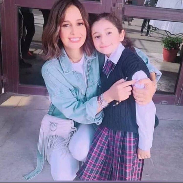 حلا شيحة في كواليس تصوير فيلمها الأخير مش أنا