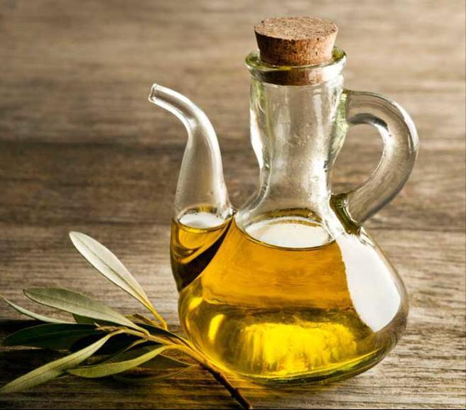 زيت الزيتون لعلاج علامات تمدد الجلد