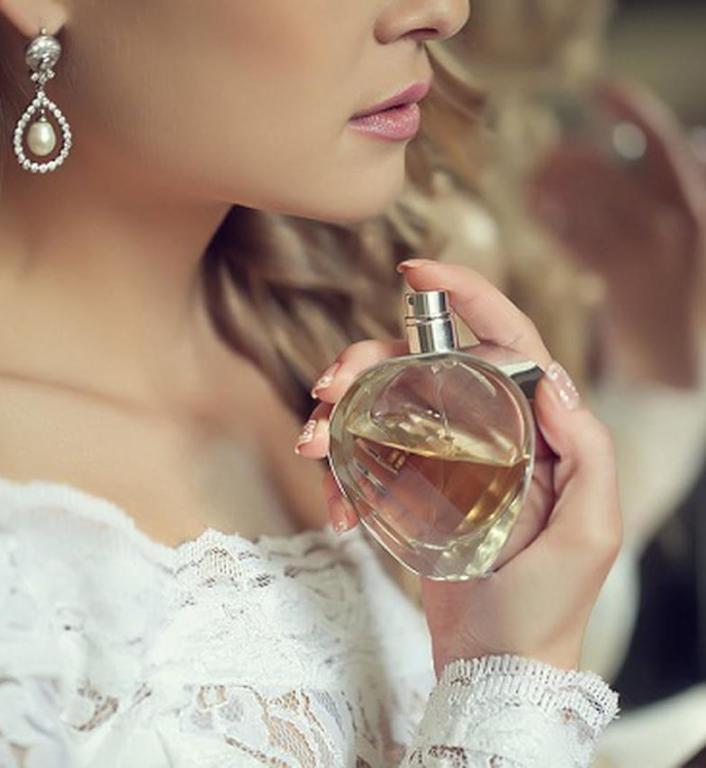 اختيار العطر المناسب