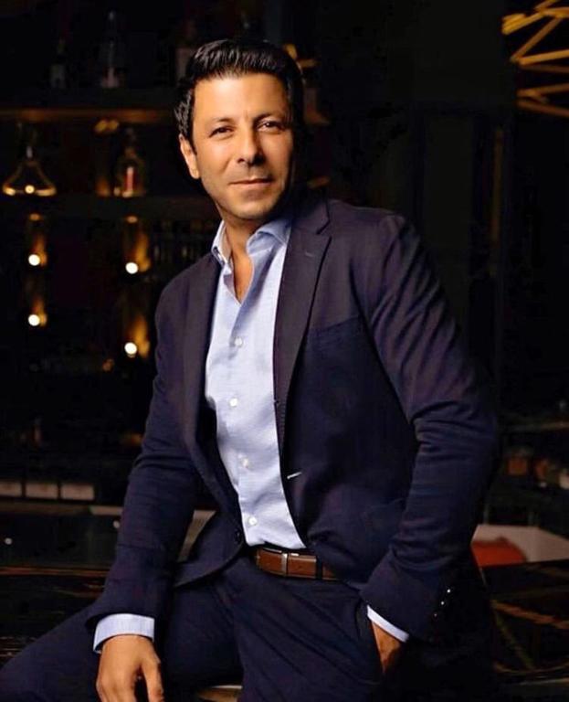 إياد نصار