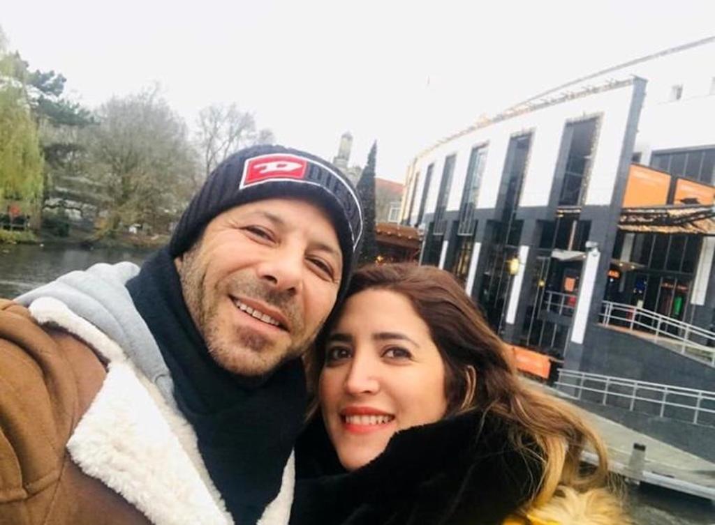 إياد نصار وزوجته