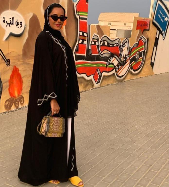 خيارات العبايات الخليجية من آلاء البلوشي
