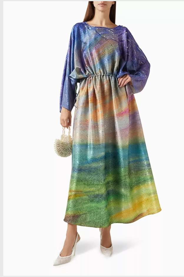 ""زي من فريال البستكي