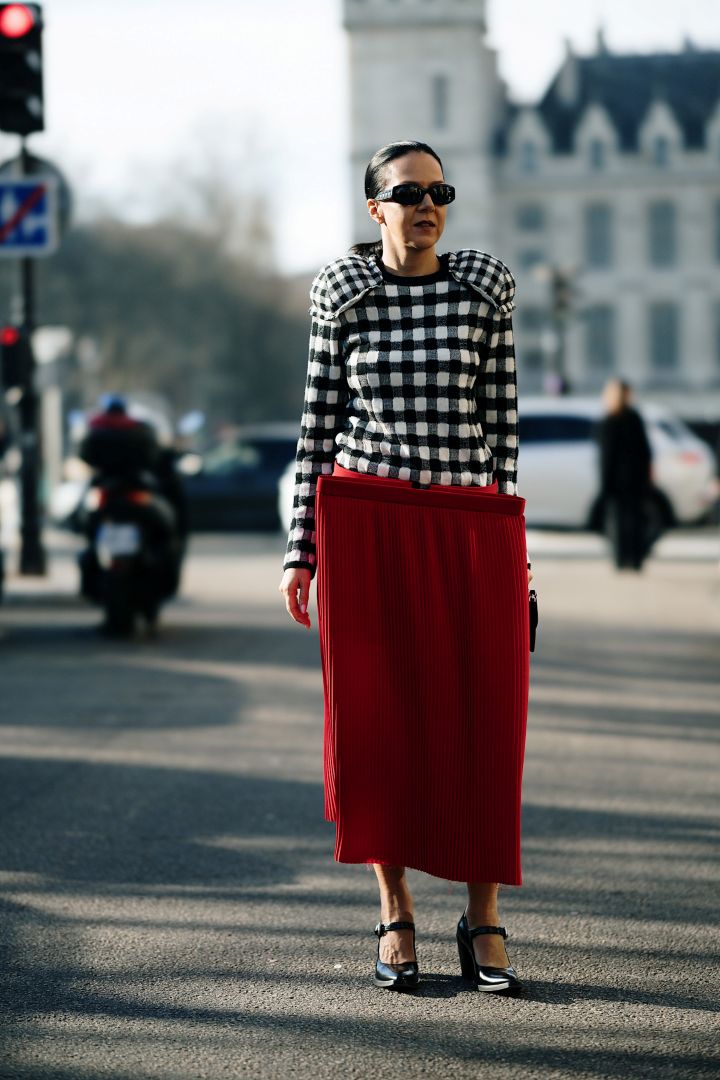 متى تبدو الإطلالة مبالغا فيها؟ اكتشفي حدود الأناقة الذكية لتتقيدي بها