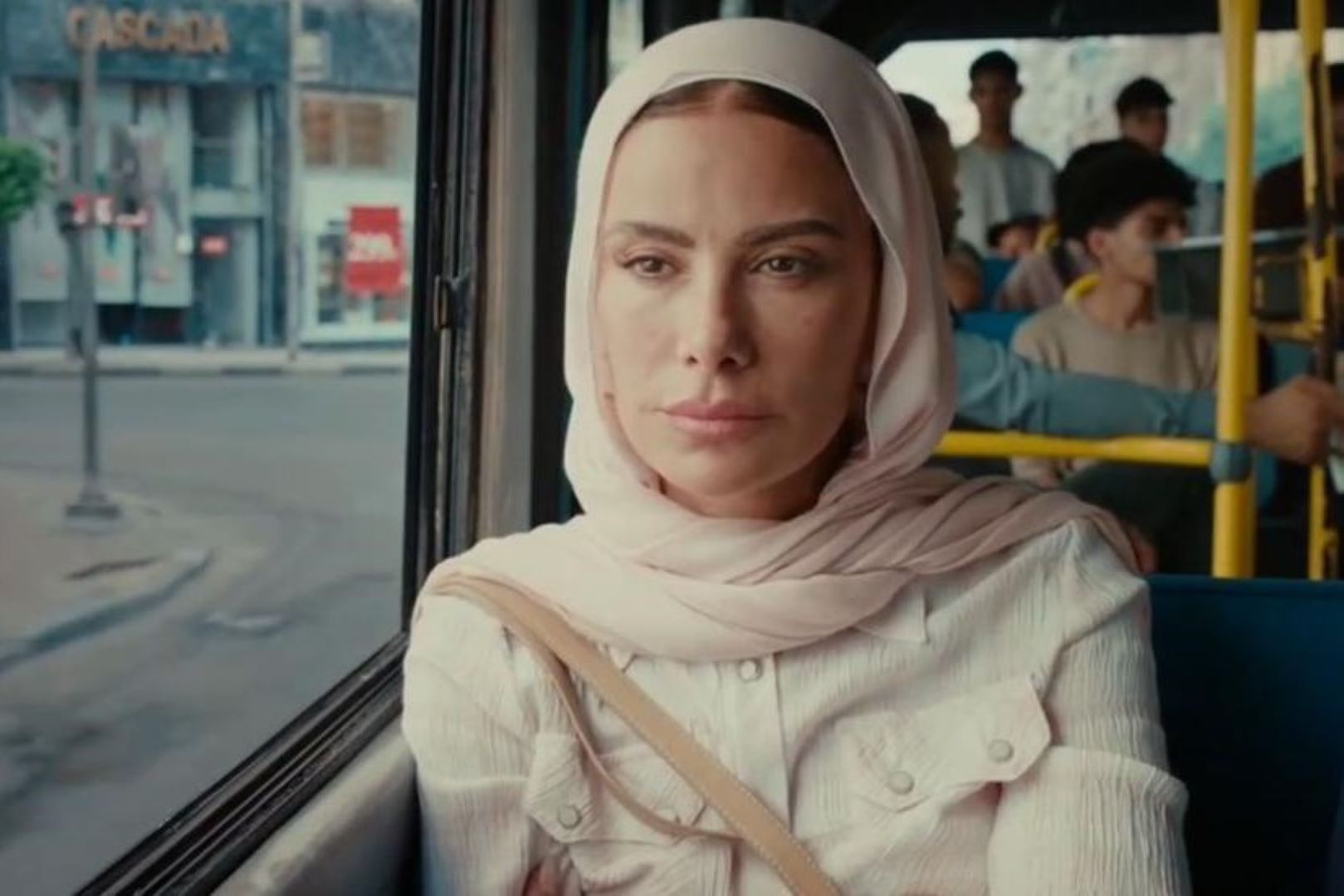 ورد على فل وياسمين- الصورة سكرين شوت من شاشة عرض المسلسل