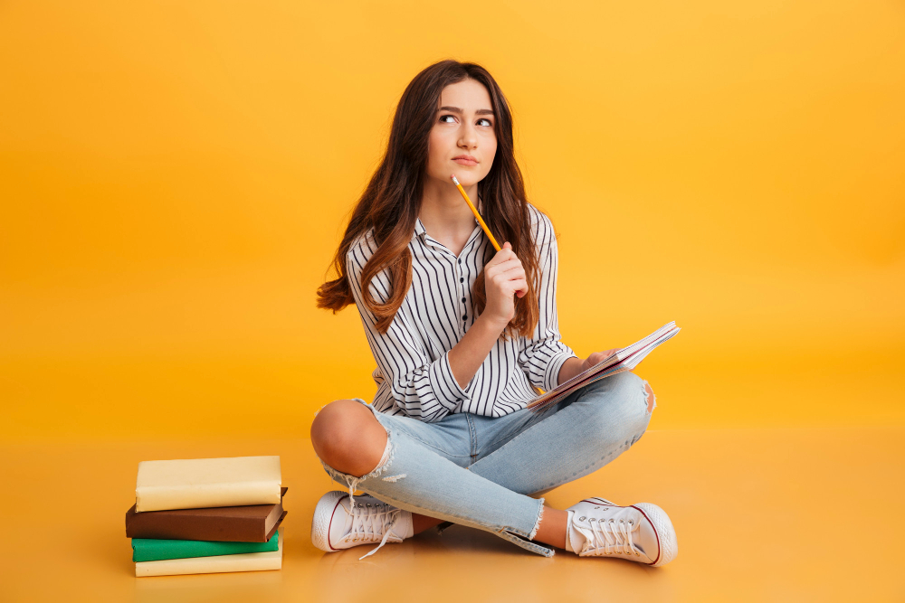 عدد ساعات المذاكرة ليس الفيصل الحقيقي للتحصيل - المصدر freepik