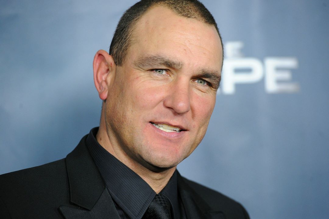فيني جونز Vinnie Jones. مصدر الصورة: - Photo by Jason Merritt / GETTY IMAGES NORTH AMERICA / Getty Images via AFP