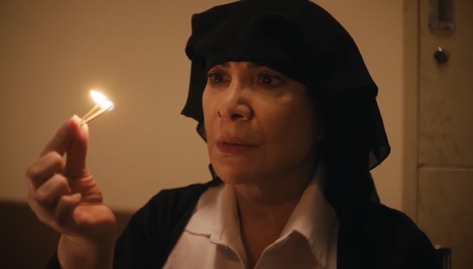 هدى حسين في سستر فخرية- الصورة سكرين شوت من شاشة عرض المسلسل 