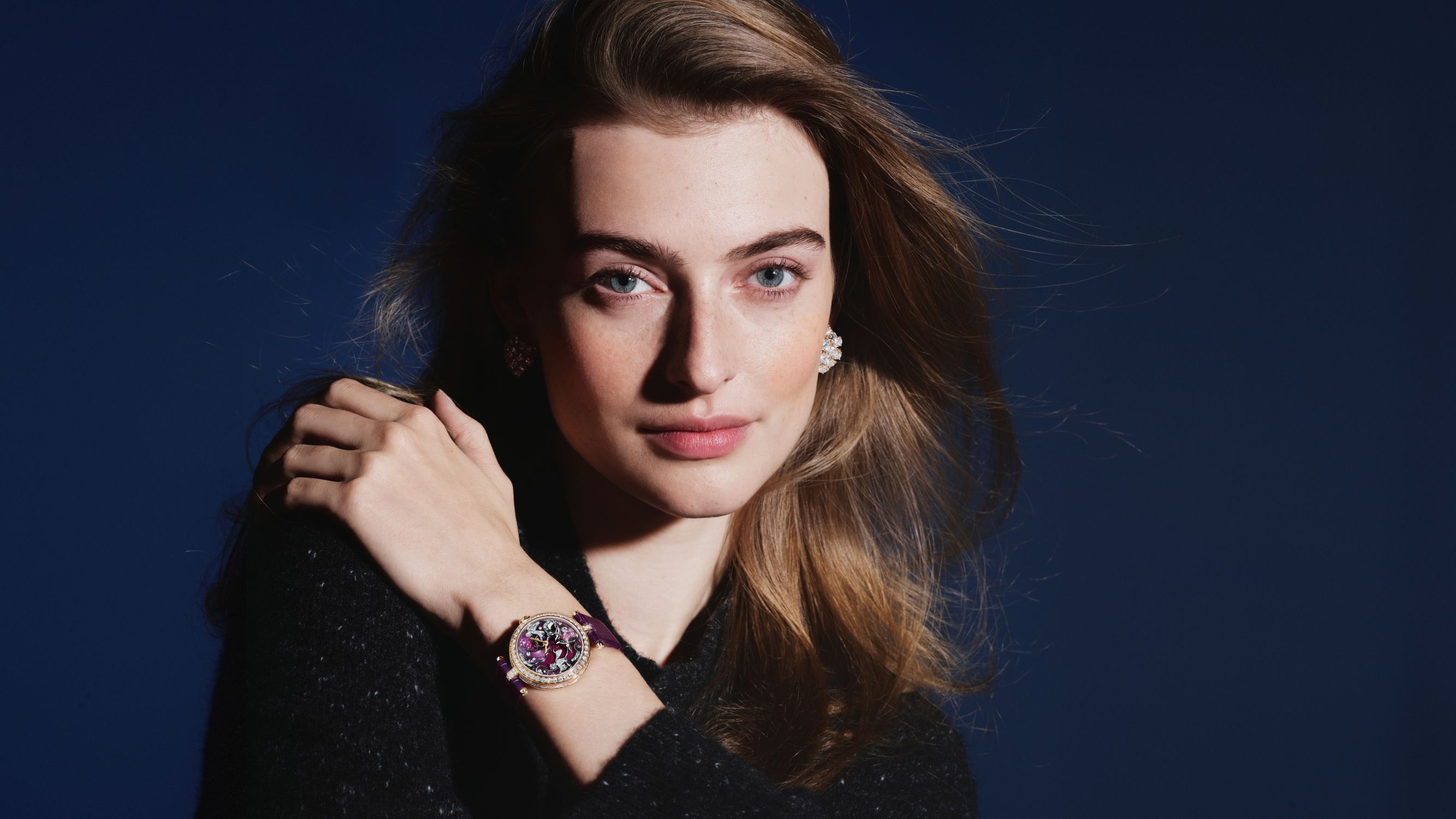 ساعة Lady Retrouvaille Celestes Watch من فان كليف آند أربلز Van Cleef & Arpels -  الصورة من العلاقات العامة