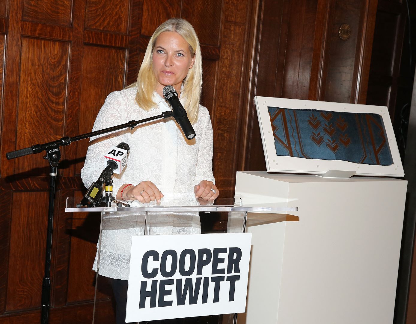 الأميرة ميت ماريت في مدينة نيويورك (Crown Princess Mette-Marit in New York City). مصدر الصورة: Jemal Countess/Getty Images/AFP