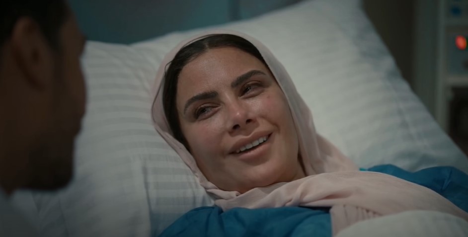 صبا مبارك في ورد على فل وياسمين. الصورة سكرين شوت من شاشة عرض المسلسل
