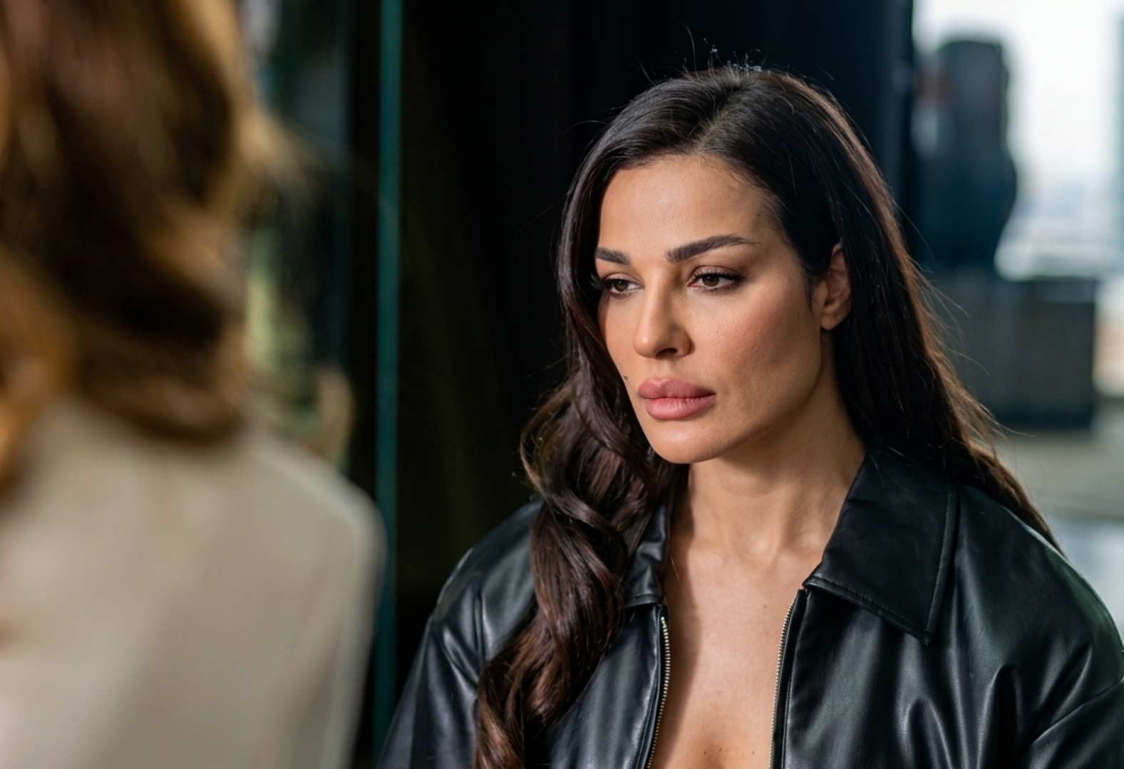 نادين نجيم من مسلسل ممكن - الصورة سكرين شوت من الحلقة 15