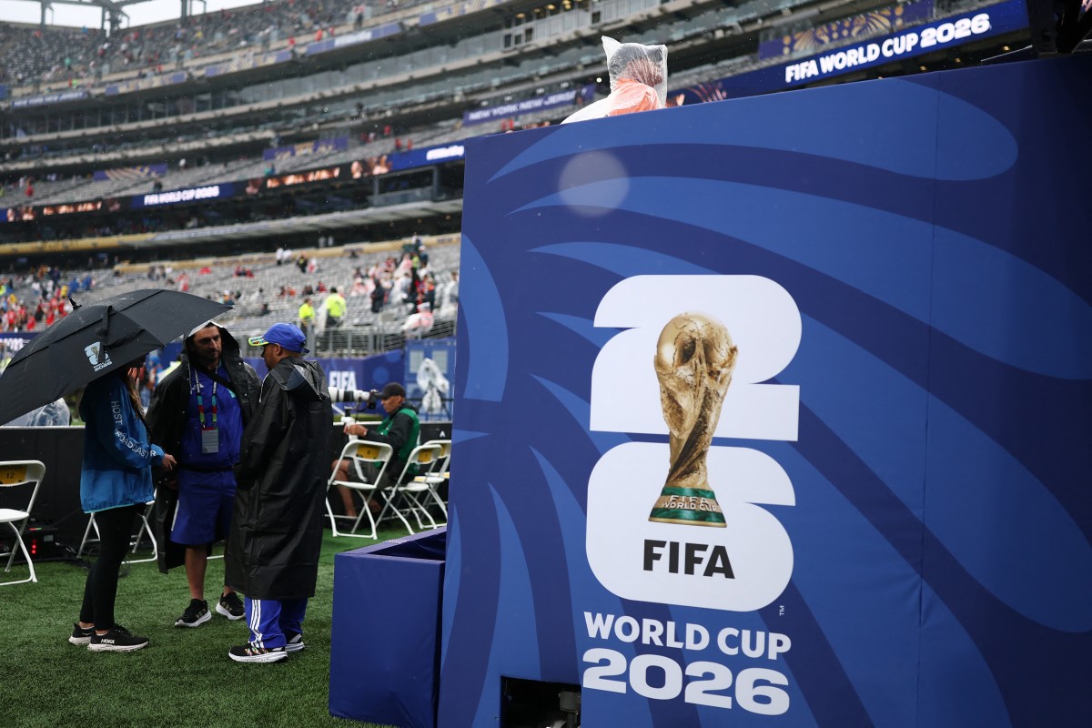 المتأهلون والمودعون في كأس العالم 2026 (مصدر الصورة: Photo by CHARLY TRIBALLEAU : AFP)