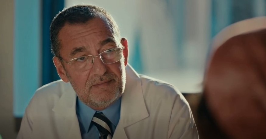 محمد مرزبان في ورد على فل وياسمين- الصورة من شاشة عرض المسلسل
