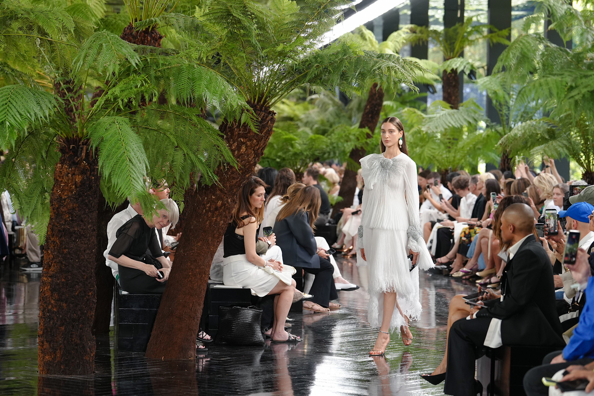إطلالة من ديور Dior خريف وشتاء 2026- 2027- الصورة من Launchmetrics/Spotlight ©