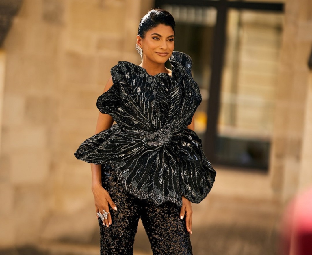 فرحانة بودي Farhana Bodi في عرض طوني ورد Tony Ward- الصورة من Launchmetrics/Spotlight ©
