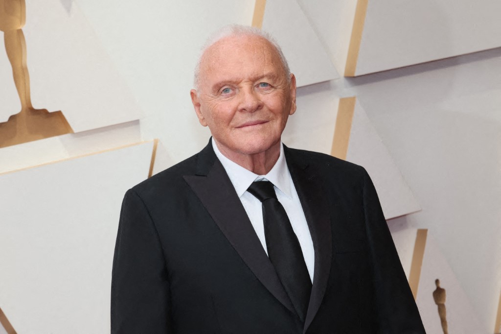النجم العالمي أنتوني هوبكنز (Anthony Hopkins) - Photo by Getty Images via AFP