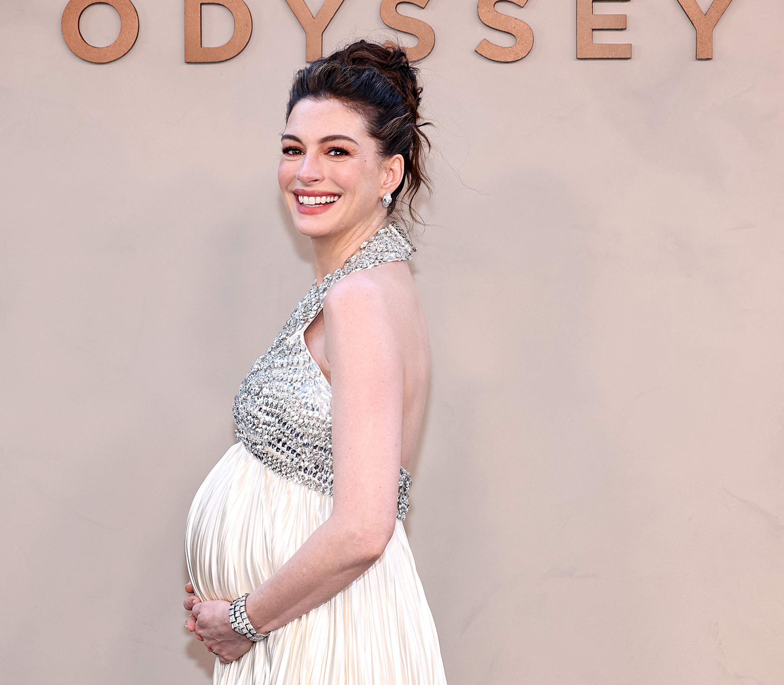 آن هاثاواي في العرض الأول لفيلم "الأوديسة" في نيويورك. مصدر الصورة:Photo by Jamie McCarthy / GETTY IMAGES NORTH AMERICA / Getty Images via AFP