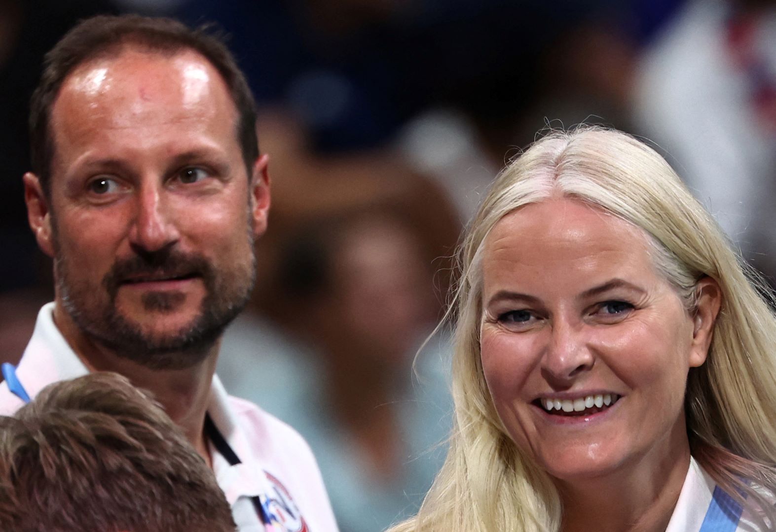 الأمير هاكون Crown Prince Haakon والأميرة ميت ماريت Crown Princess Mette-Marit في دورة الألعاب الأوليمبية بفرنسا 2024. مصدر الصورة: SAMEER AL-DOUMY / AFP