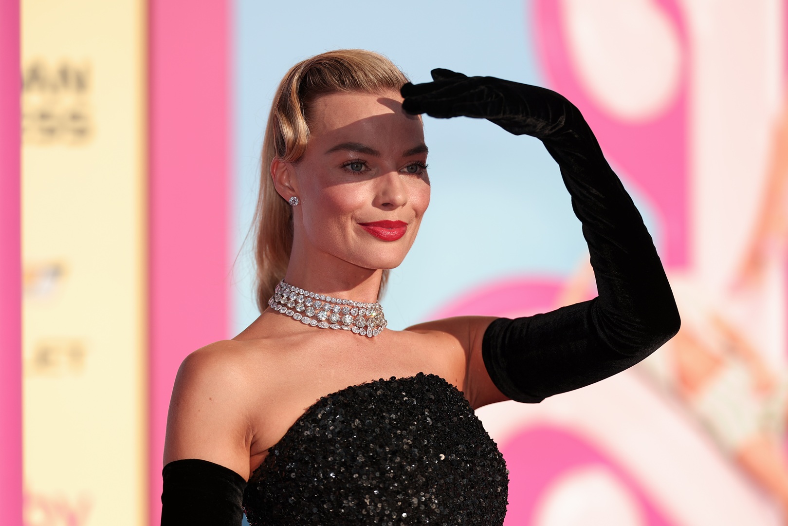 مارغو روبي Margot Robbie (مصدر الصورة: Christopher Polk/WWD via Getty Images)