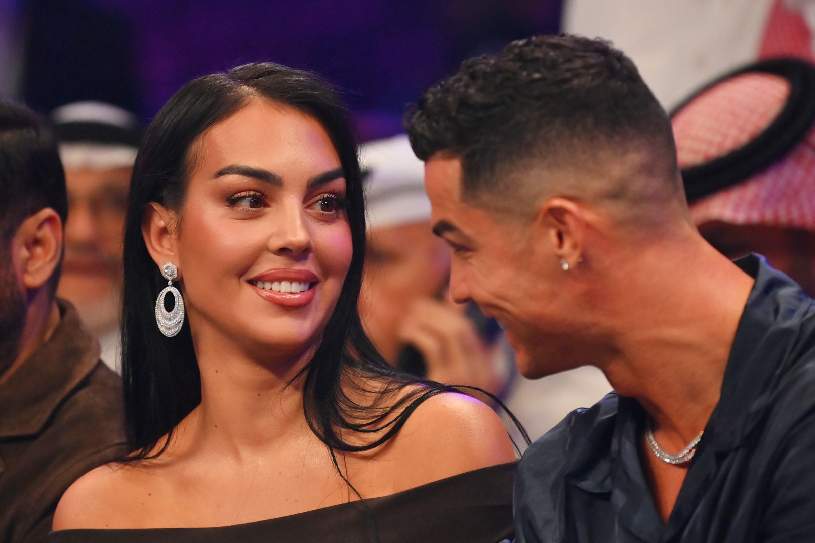 كريستيانو رونالدو وجورجينا رودريغيز في الرياض، المملكة العربية السعودية (Cristiano Ronaldo and Georgina Rodríguez in Riyadh, Saudi Arabia). مصدر الصورة: Justin Setterfield/Getty Images