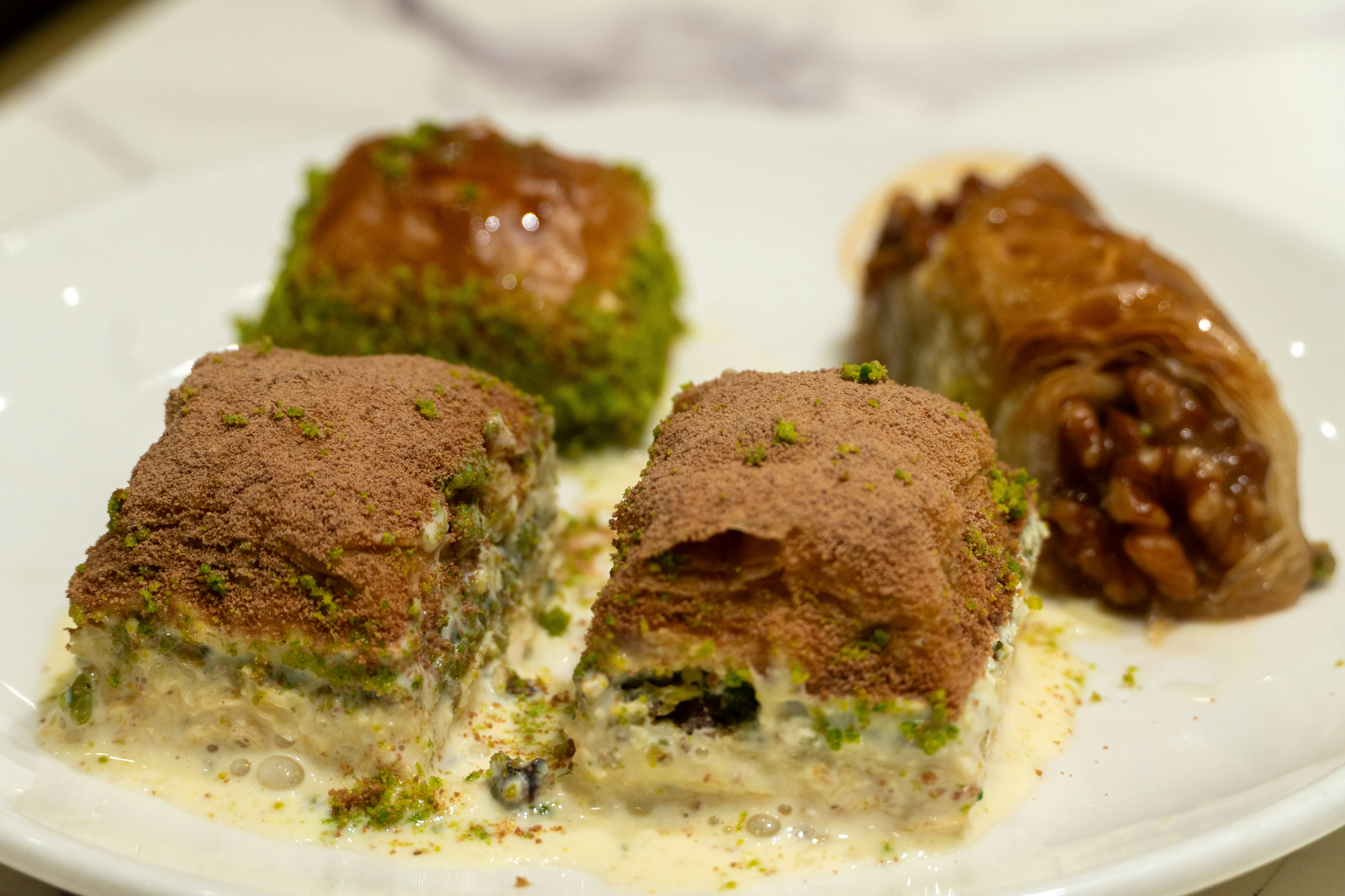 الحلويات اللبنانية