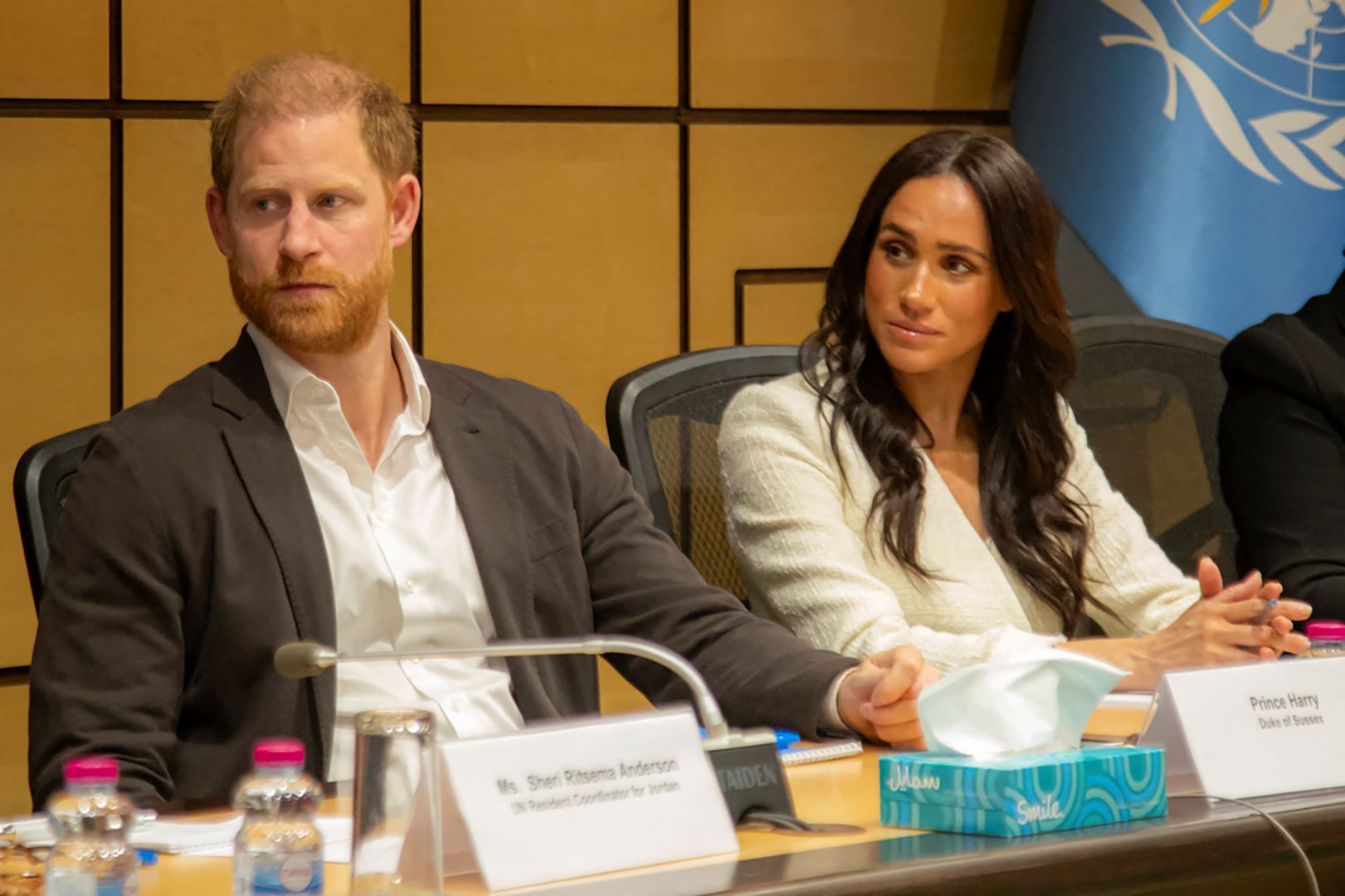 ميغان ماركل والأمير هاري في عمّان (Meghan Markle and Prince Harry in Amman). مصدر الصورة: World Health Organization (WHO) / AFP