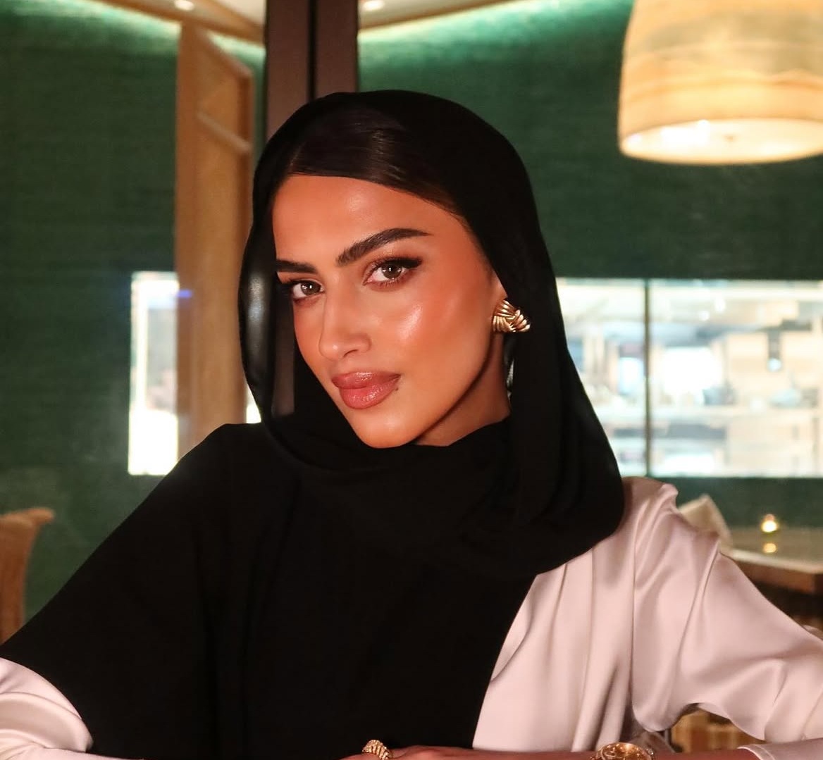 مكياج عيون شرقي من يارا النملة- الصورة من حسابها الرسمي على انستغرام