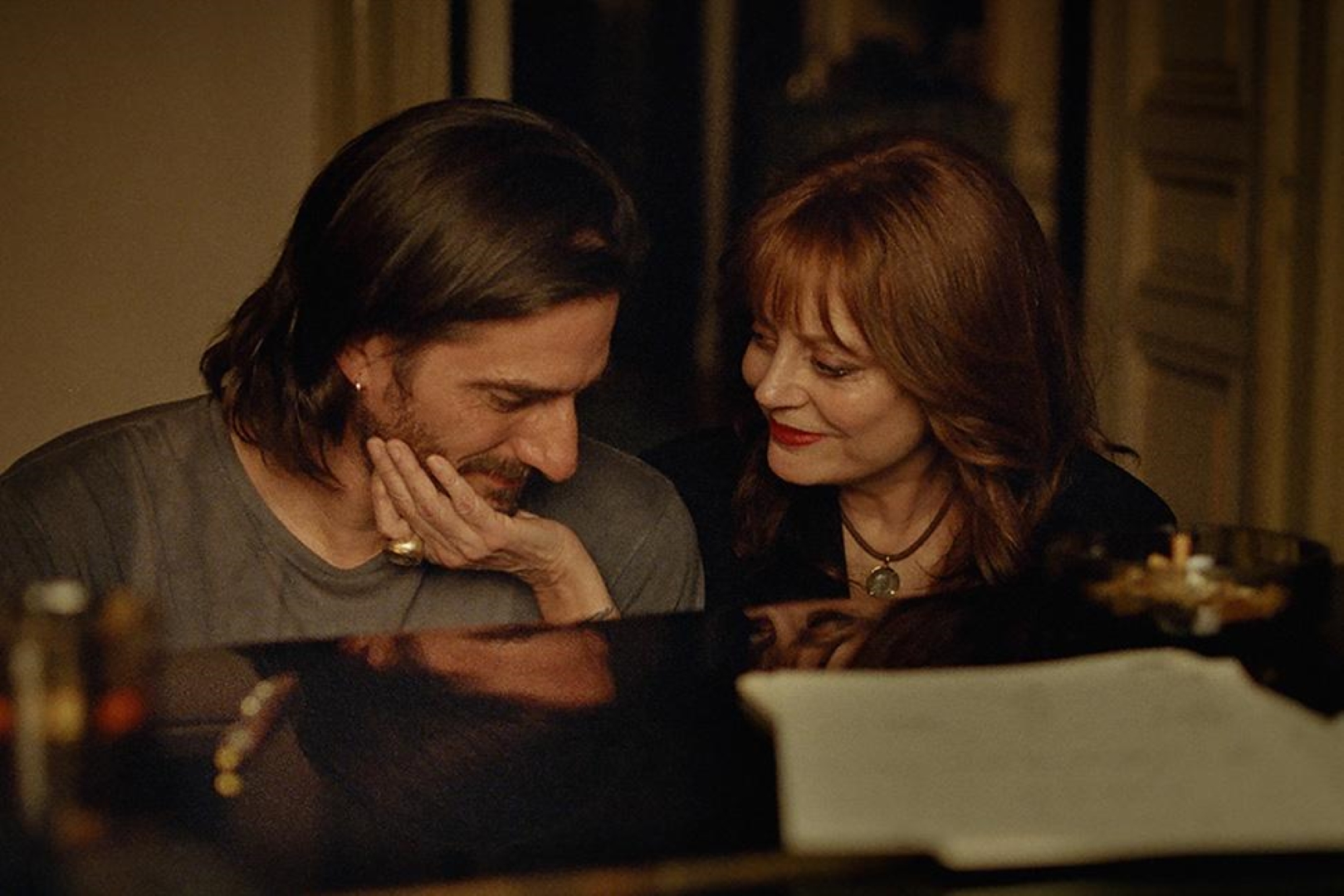 بوستر فيلم The Echo Chamber - الصورة من المركز الصحفي لمهرجان فينيسيا