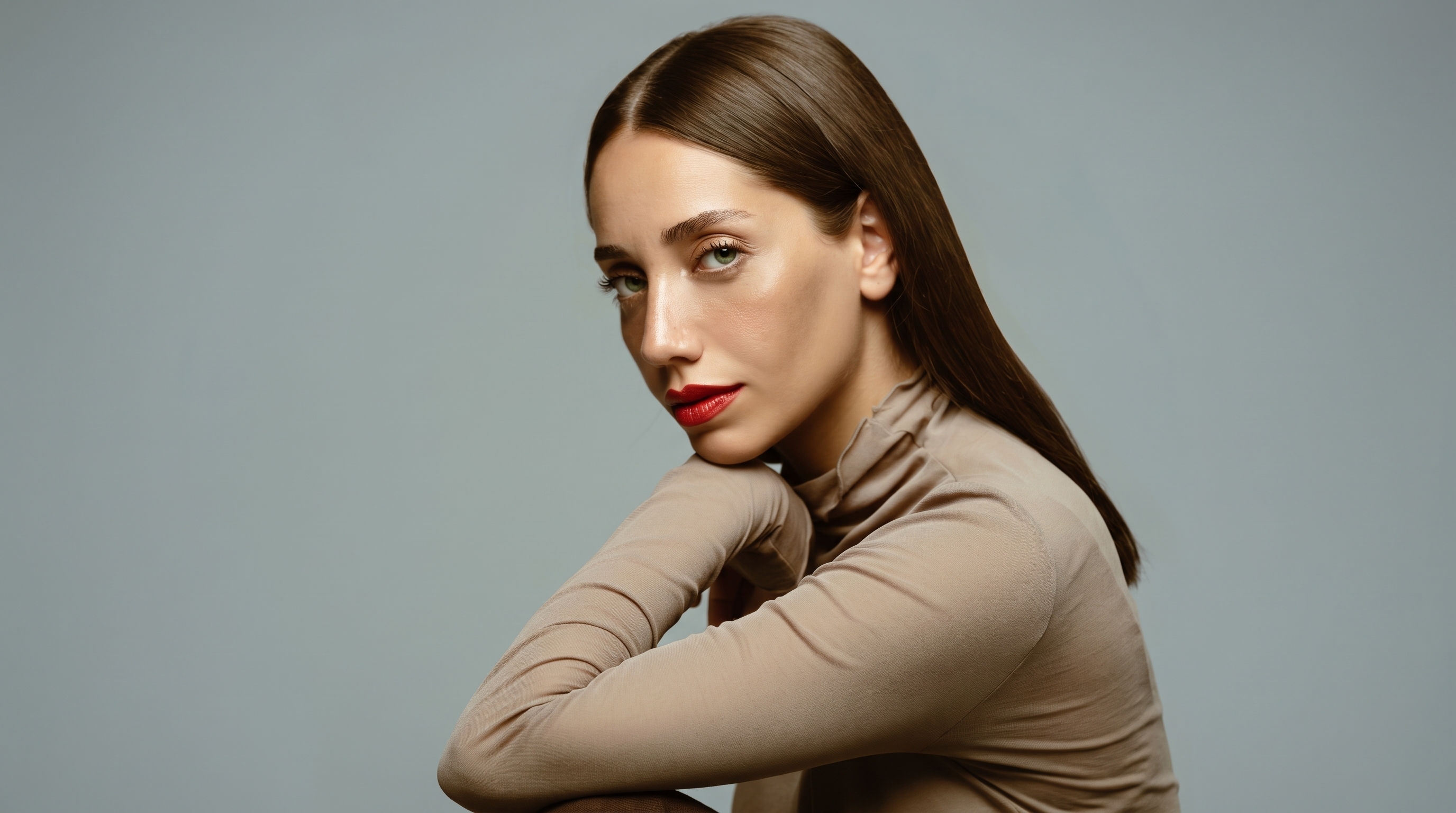 الممثلة التركية أوزجي أوزاكار Özge Özaca - الصورة من حسابها على انستغرام