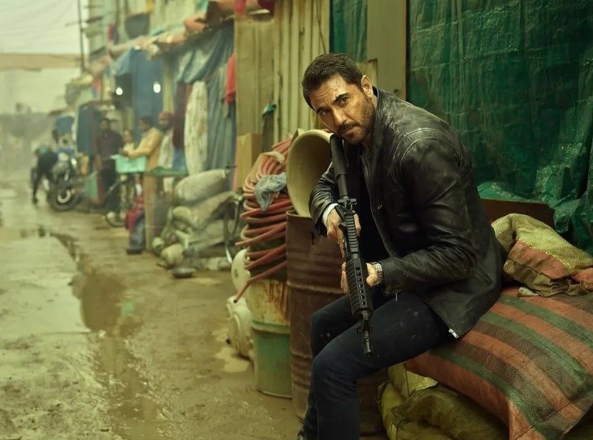 أحمد عز من كواليس فيلم 7Dogs- الصورة من صفحة الفيلم على فيسبوك