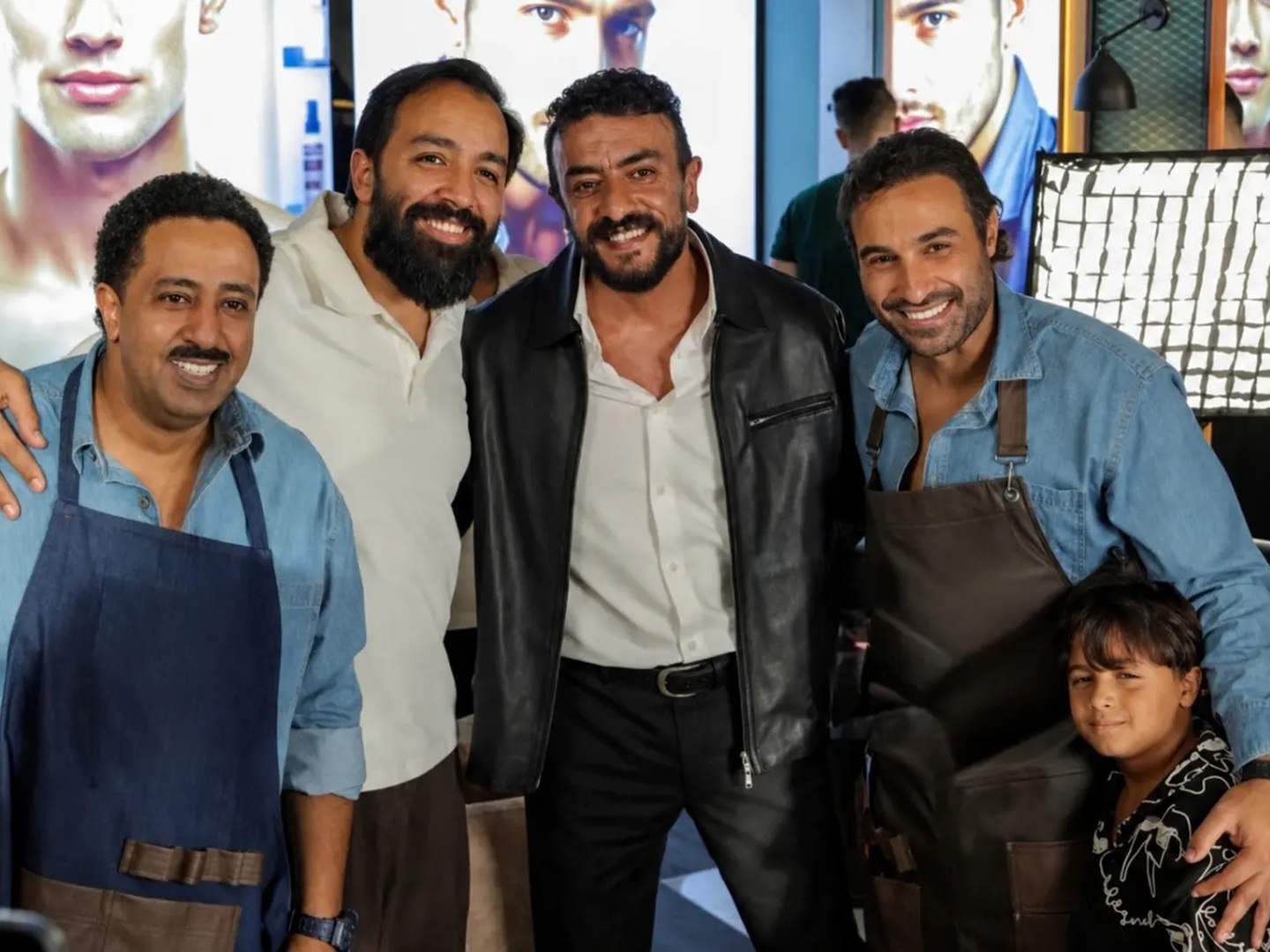 أحمد العوضي في كواليس الفيل على الدرفيل